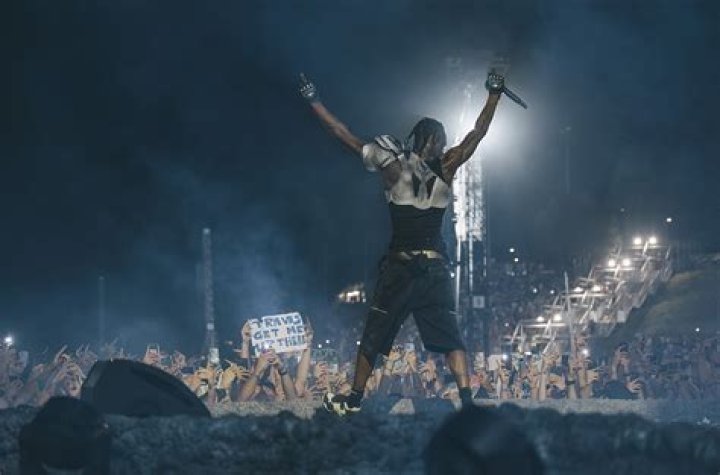 Travis Scott: The Age of a Musical Phenomenon